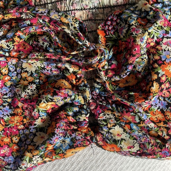 floral front tie crop top - Picture 4 of 5